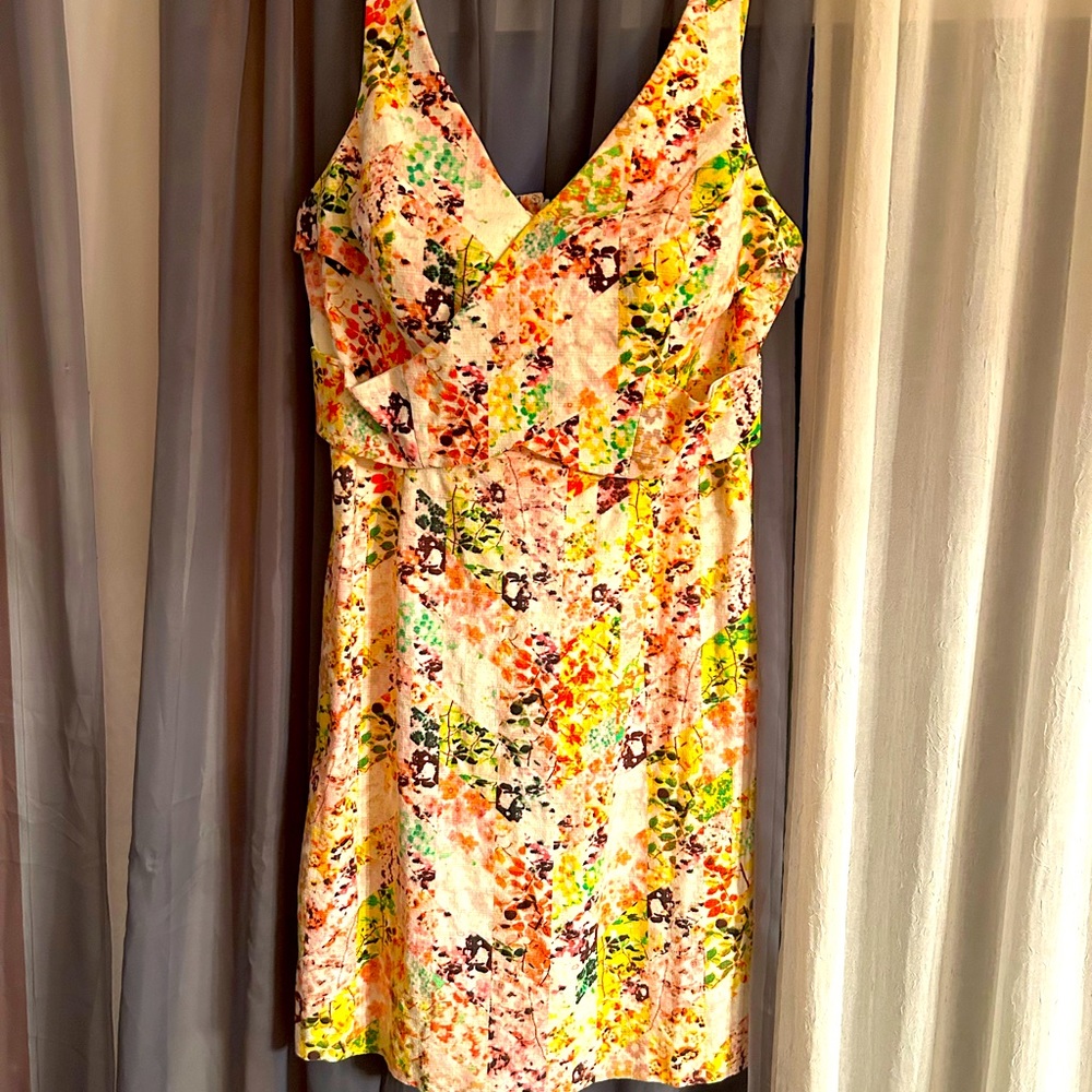 Jessica Simpson  sheath dress